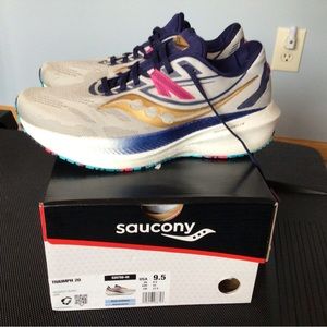 Men’s Saucony Triumph 20 Size 9.5